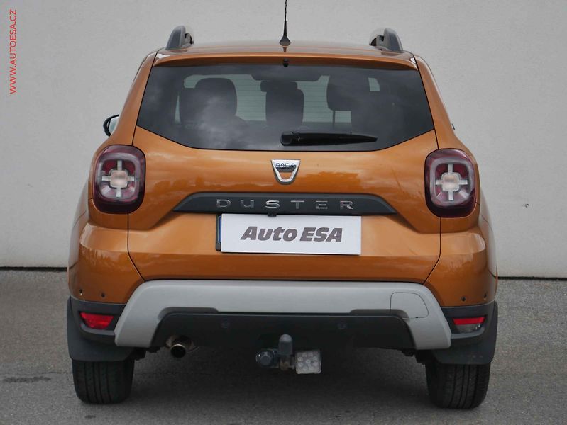 Dacia Duster (2018) 1.6i, ČR, AC, park.kamera - fotka 5 z 21