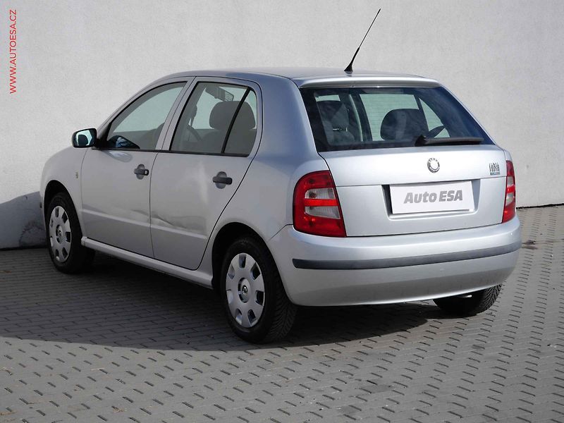 Škoda Fabia (2003) 1.2 HTP, ČR, zmk.řazení - fotka 6 z 18