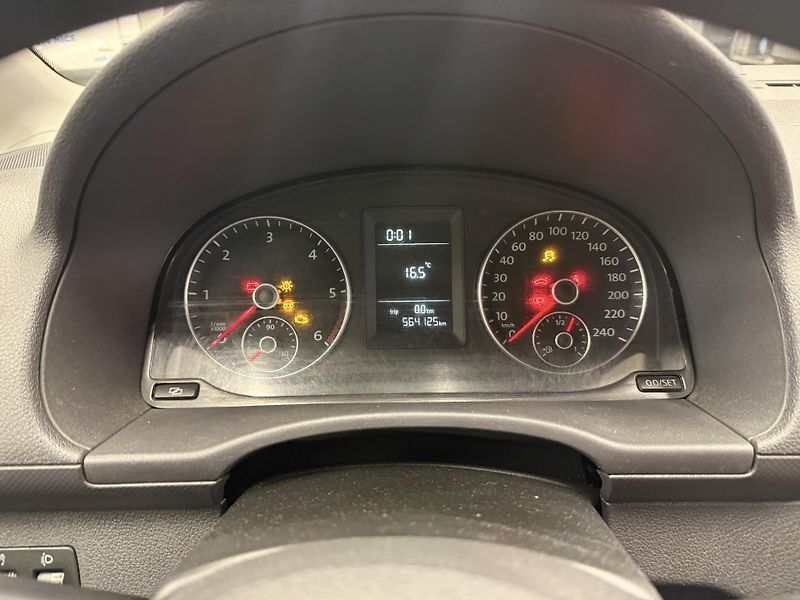 Volkswagen Caddy 1.6 TDI 75 kW  - fotka 12 z 18