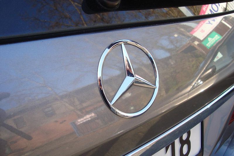 Mercedes-Benz GLE (2017) 350 D,4-Matic,AUT,AMG paket - fotka 26 z 92