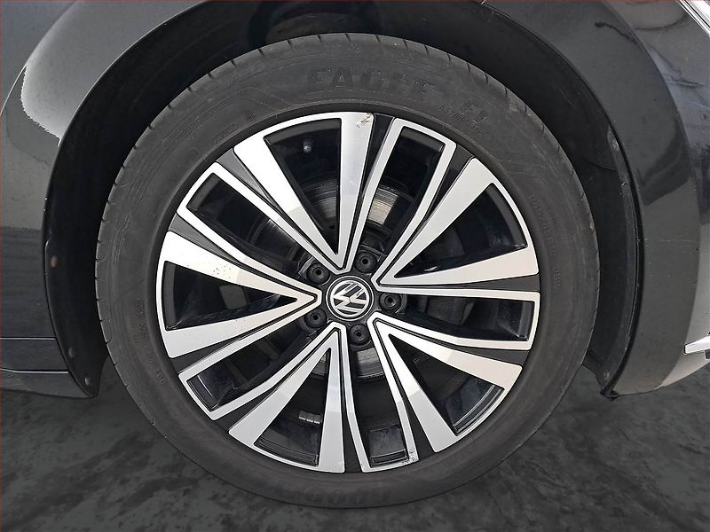 Volkswagen Arteon (2020) Elegance 2.0 TDI 4Motion - fotka 15 z 18