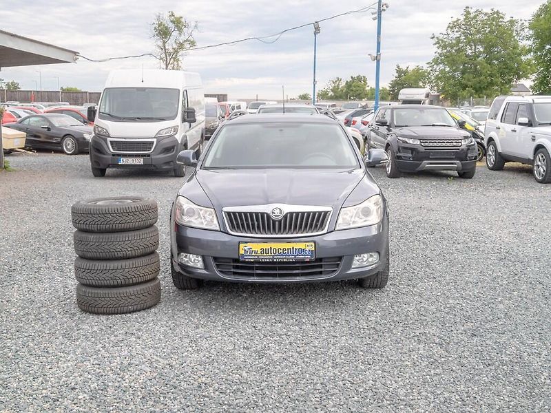 Škoda Octavia (2009) 1.6MPI 75KW – 2x KOLA - fotka 2 z 45