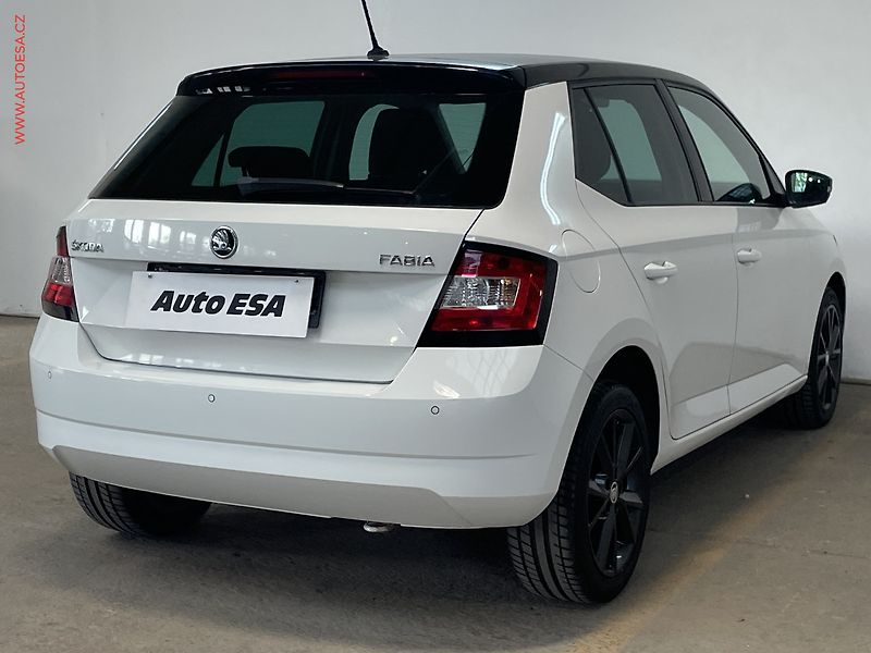 Škoda Fabia (2015) 1.2 TSI, ČR, autoAC - fotka 4 z 14