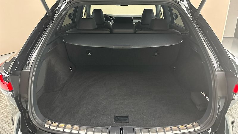 Lexus RX 500h AUT 4x4 F Sport Plus - fotka 17 z 35