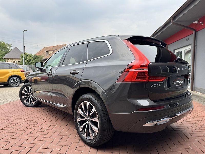Volvo XC60 (2021) 2.0D B4 AWD Inscription - fotka 3 z 47