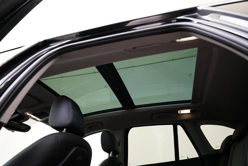 BMW X1 - fotka 23 z 25