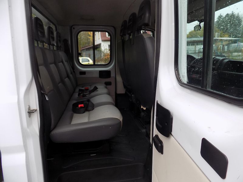 Fiat Ducato (2014) 2,3 96KW 7MÍST VALNÍK  - fotka 30 z 38