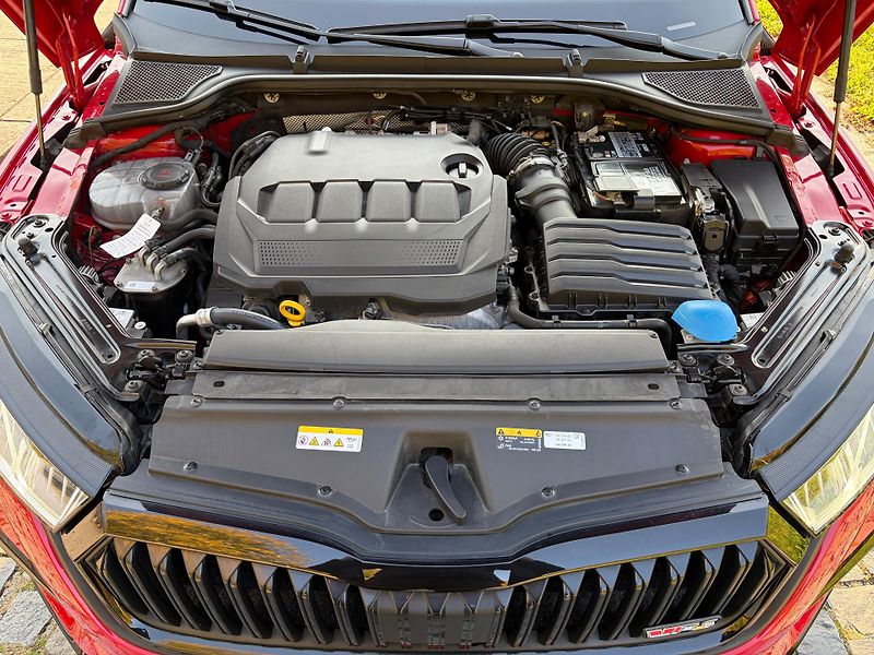 Škoda Octavia (2022) RS 147kw DSG 4x4 DPH+ záruka  - fotka 23 z 24