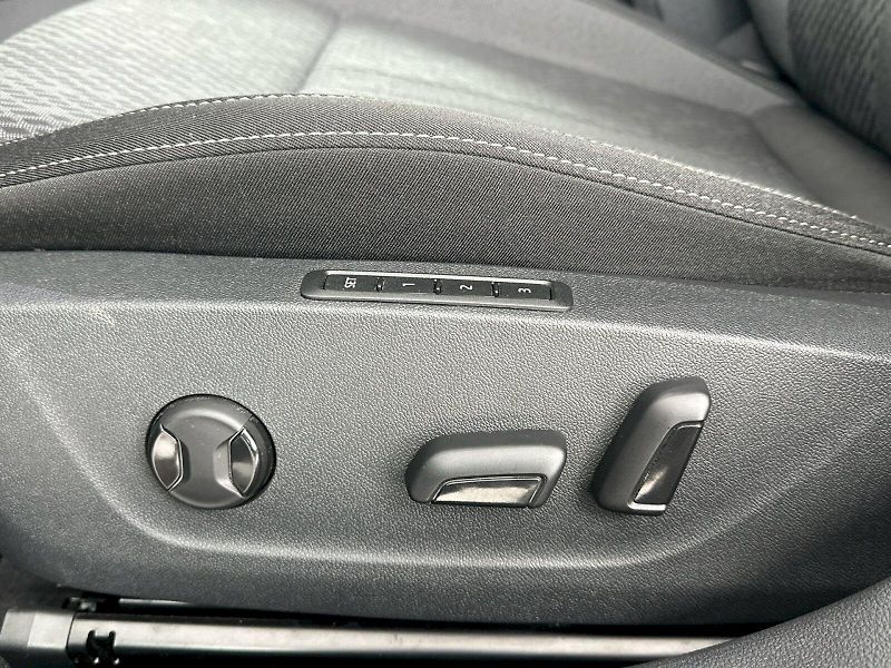 Škoda Octavia (2023) DSG 2.0 TSI 140 kW 4x4 Style - fotka 28 z 34