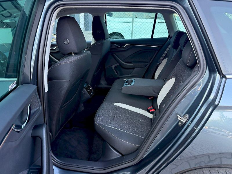 Škoda Kamiq (2020) 1.5 TSI 110 kW Style Plus - fotka 8 z 23