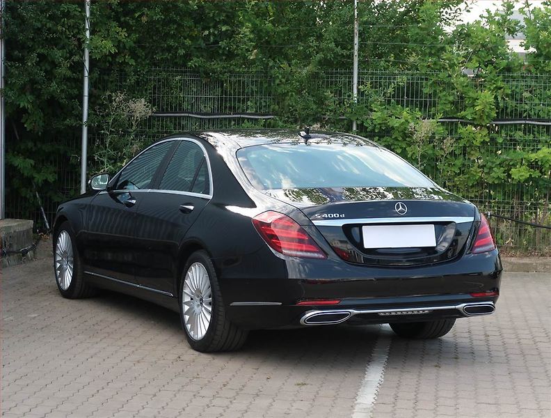 Mercedes-Benz Třídy S (2020) S 400 d 4MATIC - fotka 4 z 25