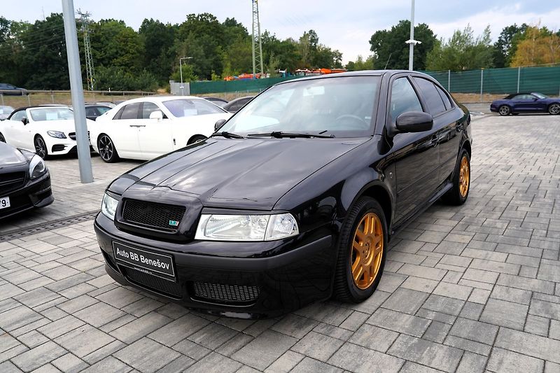 Škoda Octavia 1.9 TDI, 110KW/ČR/kůže/Al.kola - fotka 2 z 36