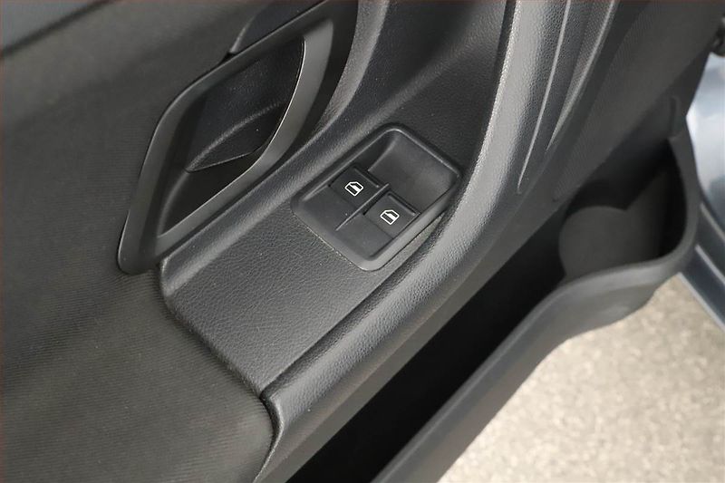 Škoda Fabia (2010) 1.6 TDI, nová STK - fotka 10 z 13