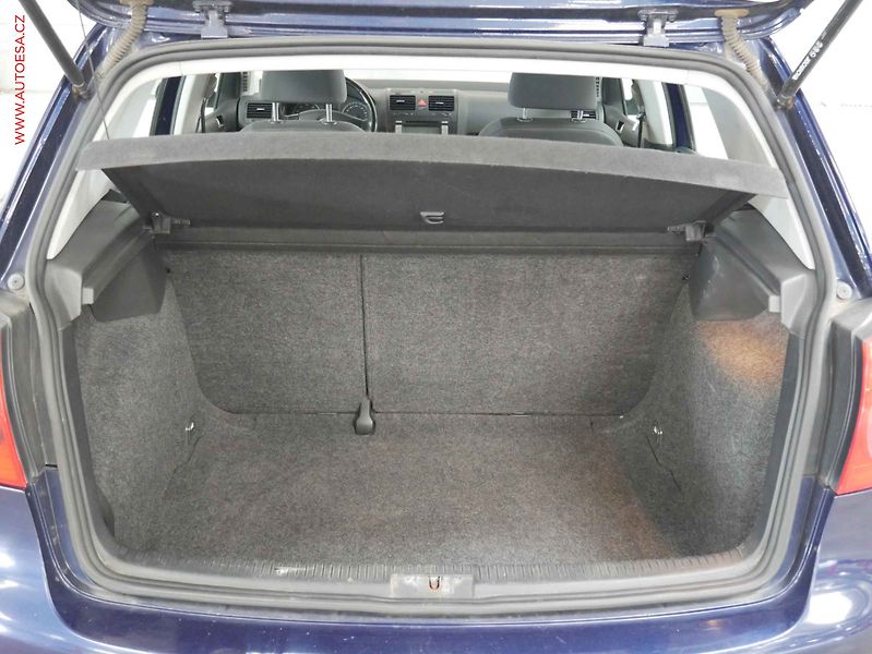 Volkswagen Golf (2007) 1.6i, ČR, autoAC - fotka 7 z 15