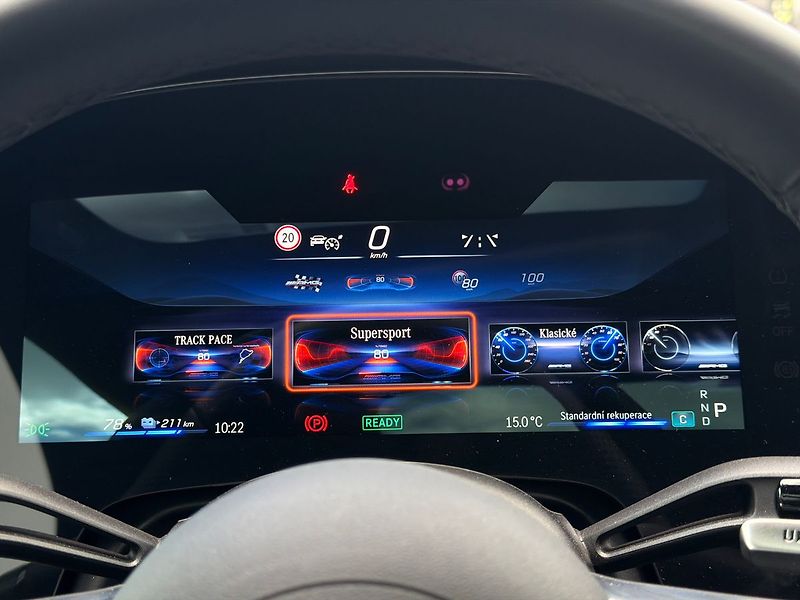 Mercedes-Benz EQE 53 AMG 4MATIC+ - fotka 31 z 38