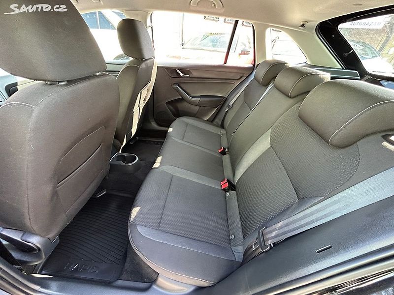 Škoda Rapid (2013) 1.2 TSi 63 KW servisní kniha - fotka 14 z 35