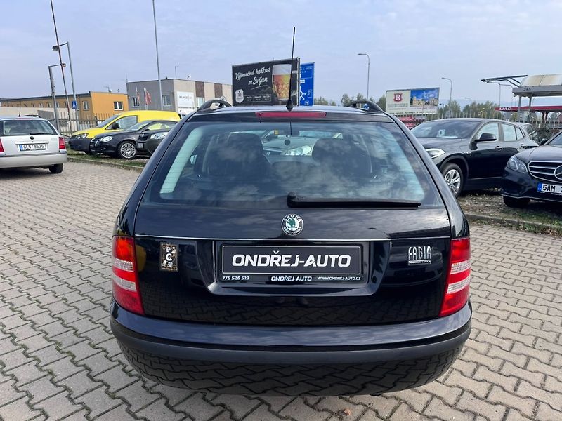 Škoda Fabia (2005) 1,4i 55 KW 1. MAJITEL STK KOLA - fotka 4 z 50