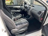 Peugeot 108 1.0 i - náhled 11