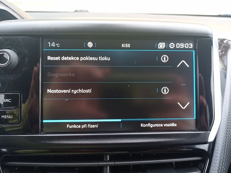 Peugeot 2008 1.5 75kW/Navi/1Maj/TOP - fotka 31 z 40