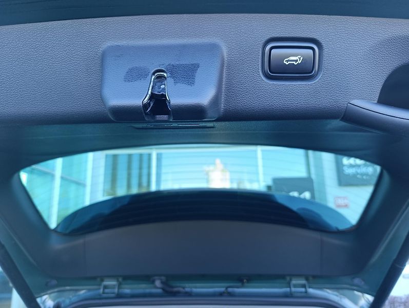 Kia Sportage (2022) 1.6 T-GDi 110Kw Top 4x4 ČR 1. - fotka 6 z 17