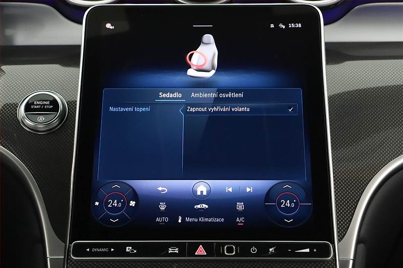 Mercedes-Benz GLC (2025) 220 d 4MATIC - fotka 16 z 21