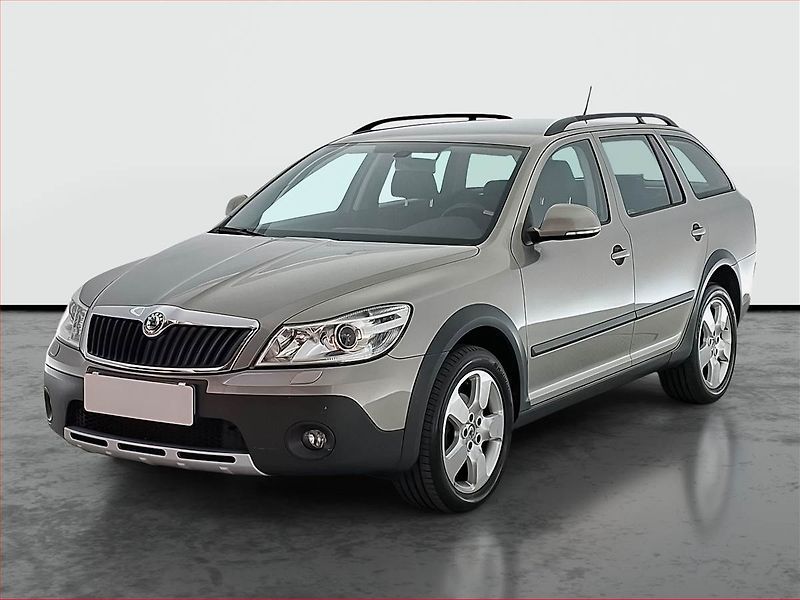 Škoda Octavia (2012) Scout 1.8 TSI, 4X4 - fotka 2 z 19
