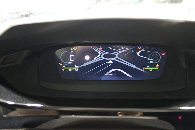 Peugeot 308 (2026) SW GT Hybrid 145 e-DCS6 - fotka 22 z 23