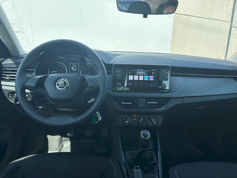 Škoda Scala (2023) 1,5 TSI 110 kW manuál - fotka 5 z 25