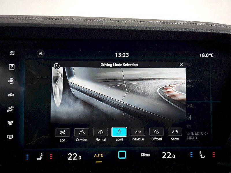 Volkswagen Touareg (2026) 3.0TDI 4x4 210kW R-LINE - fotka 18 z 35