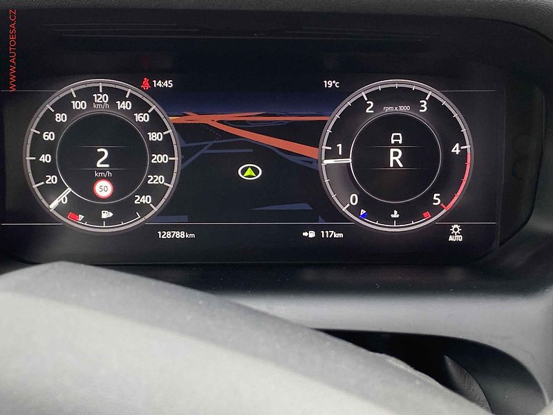 Land Rover Discovery Sport (2019) 2.0 TD4 D180 SE, AT, LED - fotka 21 z 21