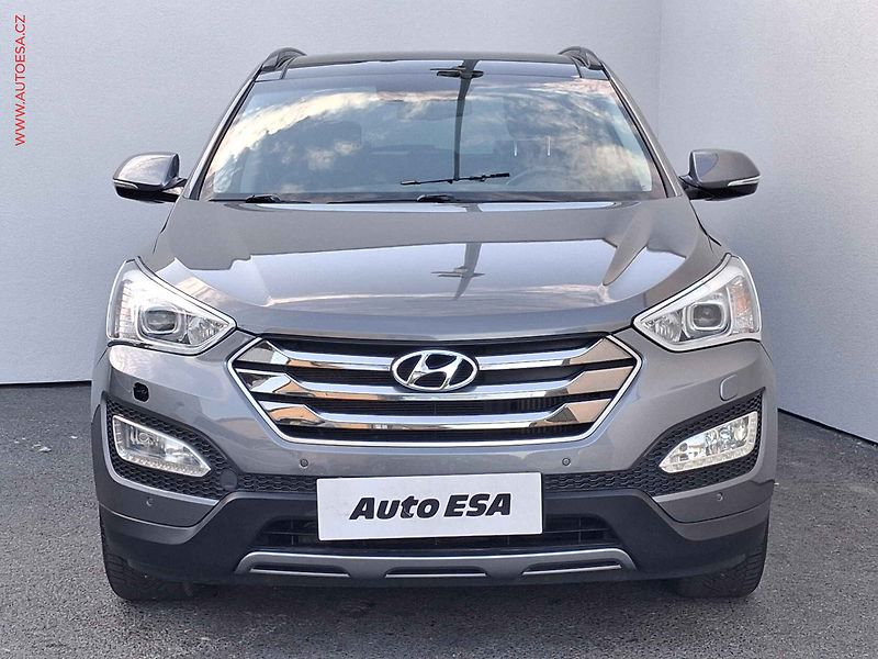 Hyundai Santa Fe (2015) 2.2 CRDi 4x4, Premium, AT - fotka 2 z 23