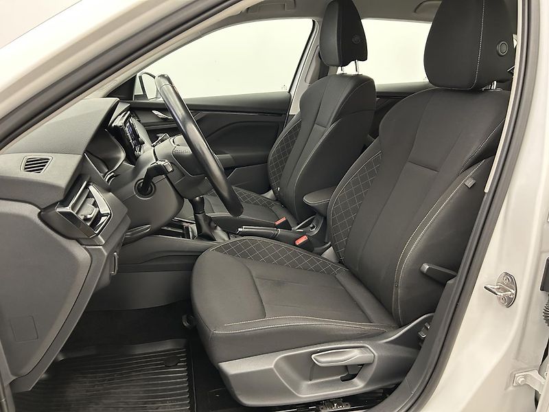 Škoda Scala 1.0 TSI Ambition - fotka 7 z 22