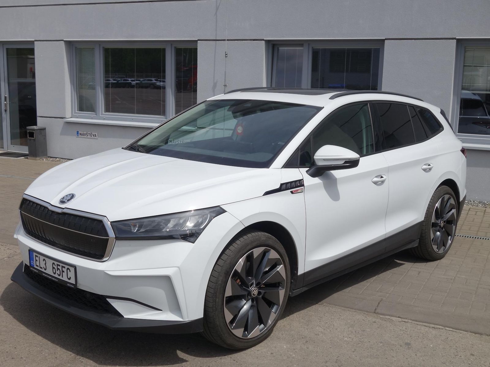 Škoda Enyaq iV60 Sport Line, Panorama, DPH