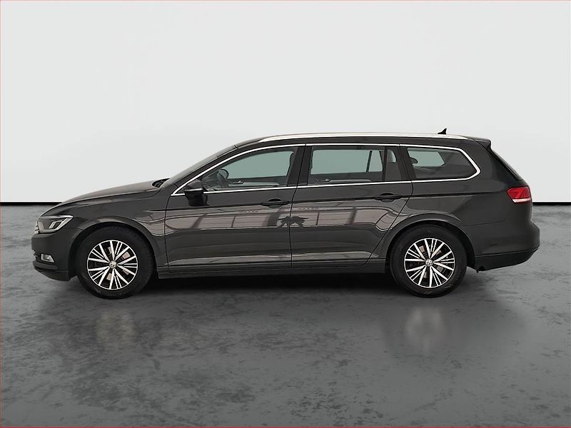 Volkswagen Passat (2019) 2.0 TDI, Serv.kniha, Navi - fotka 3 z 16
