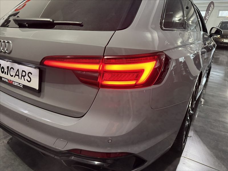 Audi RS 4 2,9   TFSI 450HP QUATTRO ALCA - fotka 37 z 45