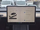 Tesla Model Y LONG RANGE DUAL MOTOR  92% - náhled 31