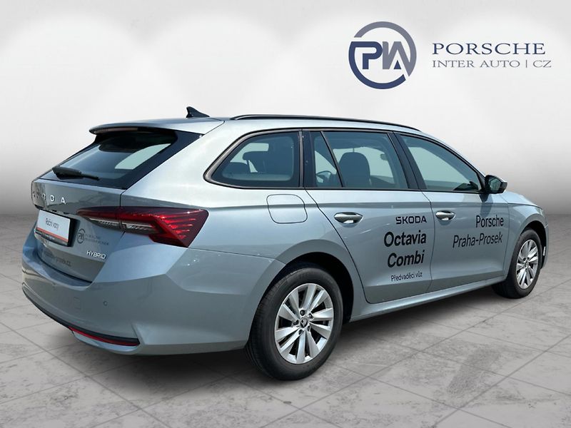 Škoda Octavia (2026) 1,5 TSI m-HEV 85 kW 7-stup. au - fotka 6 z 22