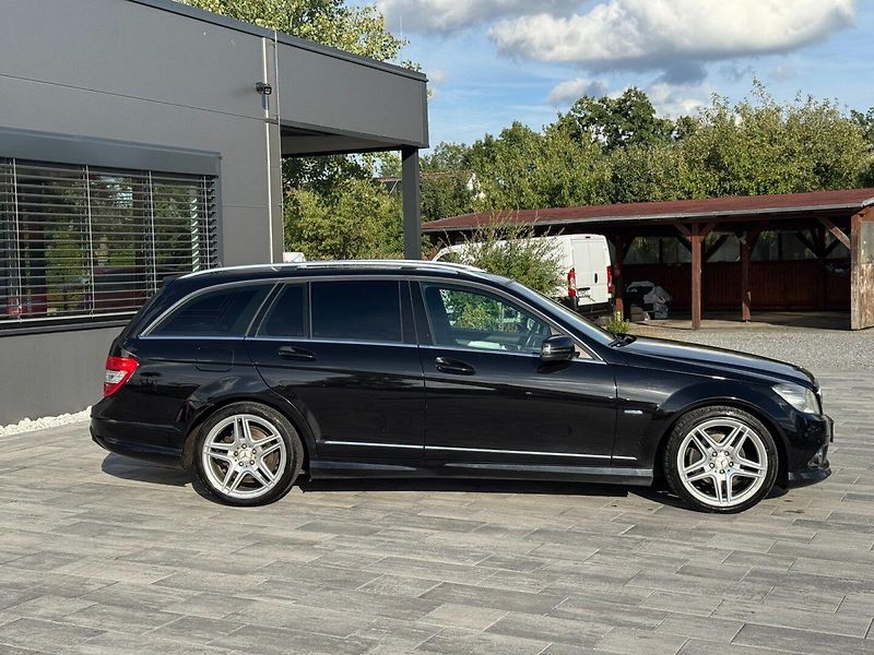 Mercedes-Benz Třídy C (2010) AMG 2,2 CDI 125 KW Automat - fotka 4 z 31