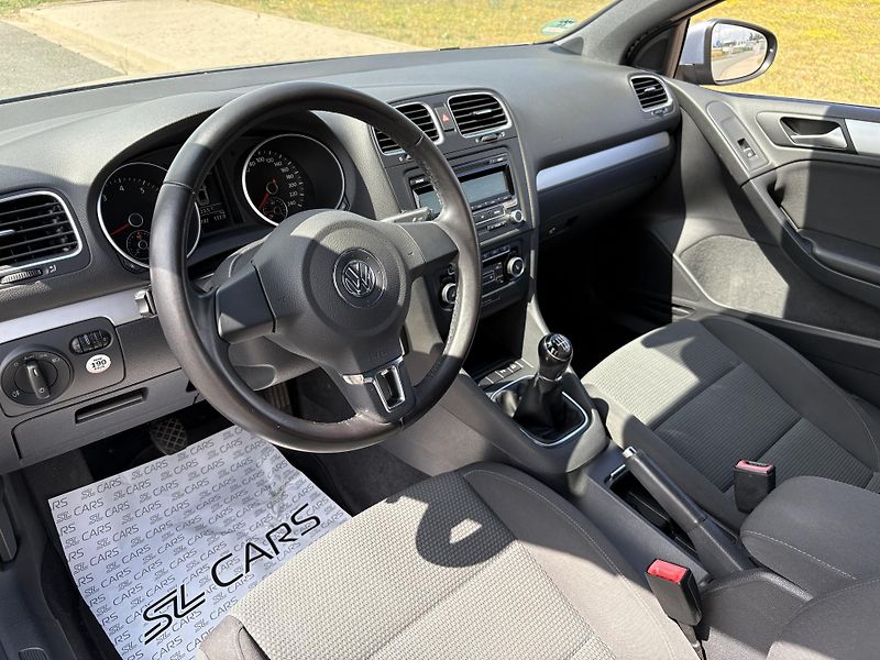 Volkswagen Golf 1.2 TSI CABRIOLET SERVISKA - fotka 15 z 40