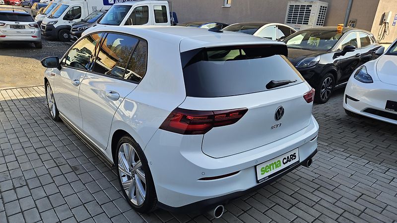 Volkswagen Golf (2024) GTI 2.0TSI 180kW DSG - fotka 7 z 34