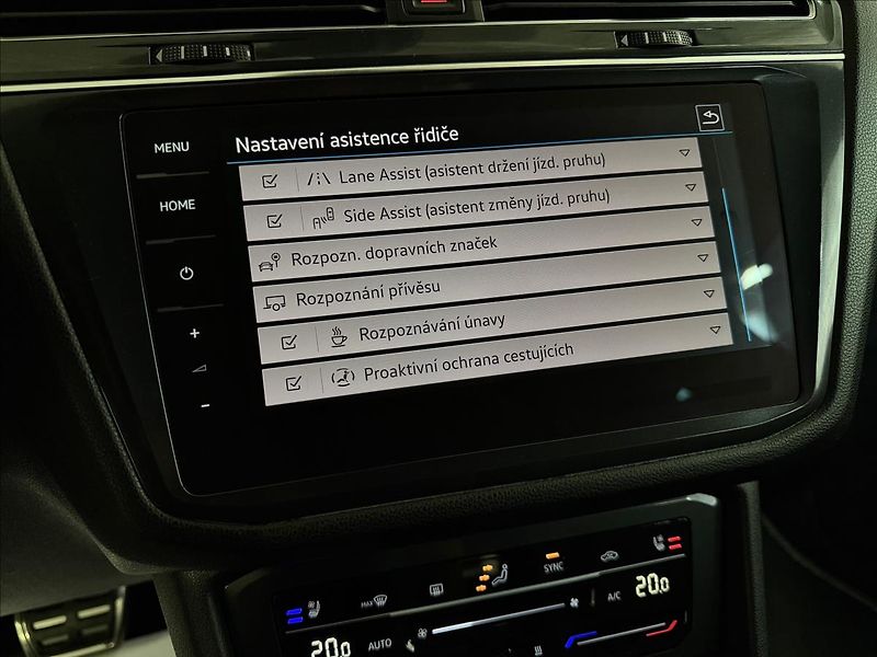 Volkswagen Tiguan Allspace R-LINE 180kW DCC H&K HUD PANO - fotka 26 z 50