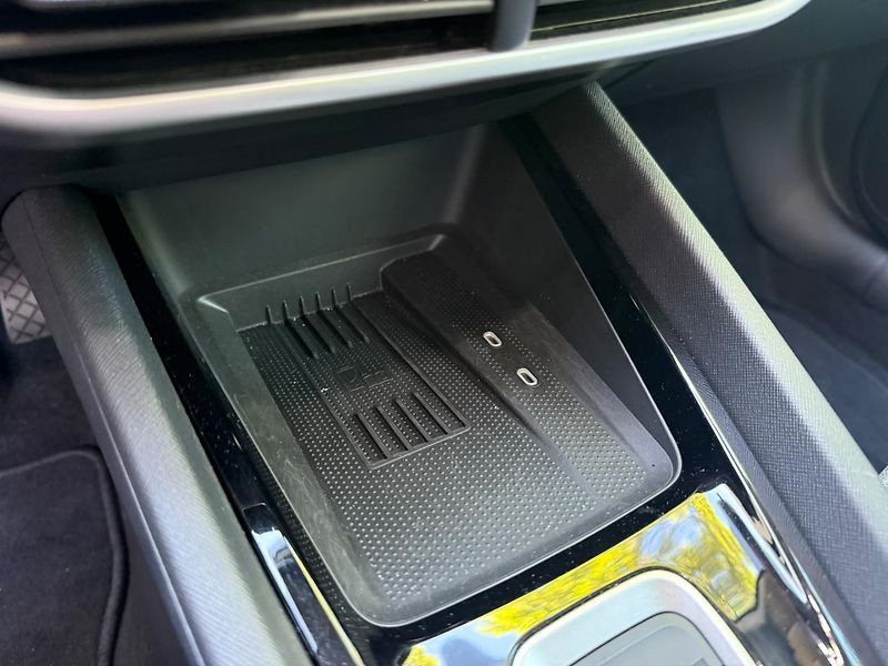 Škoda Octavia Top Selection 2.0 TDI 110kw DS - fotka 19 z 25