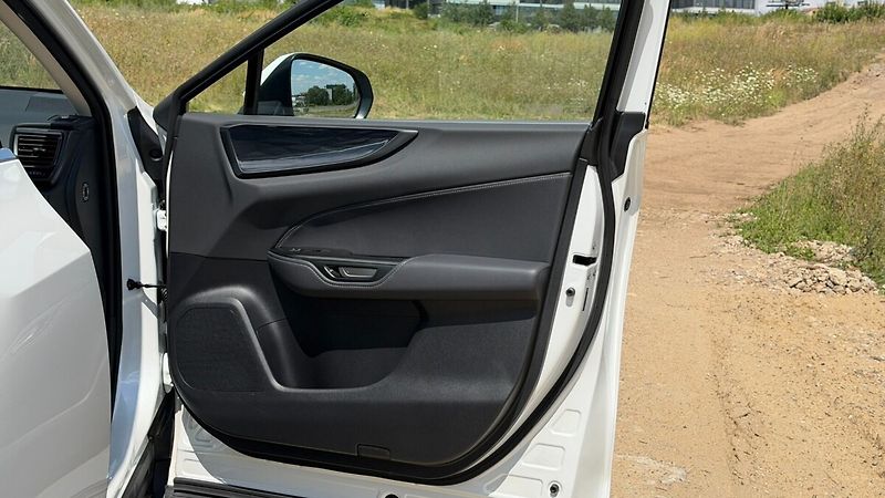 Lexus NX 350h 350H 2,5 HEV PRESTIGE TECH PLU - fotka 14 z 29