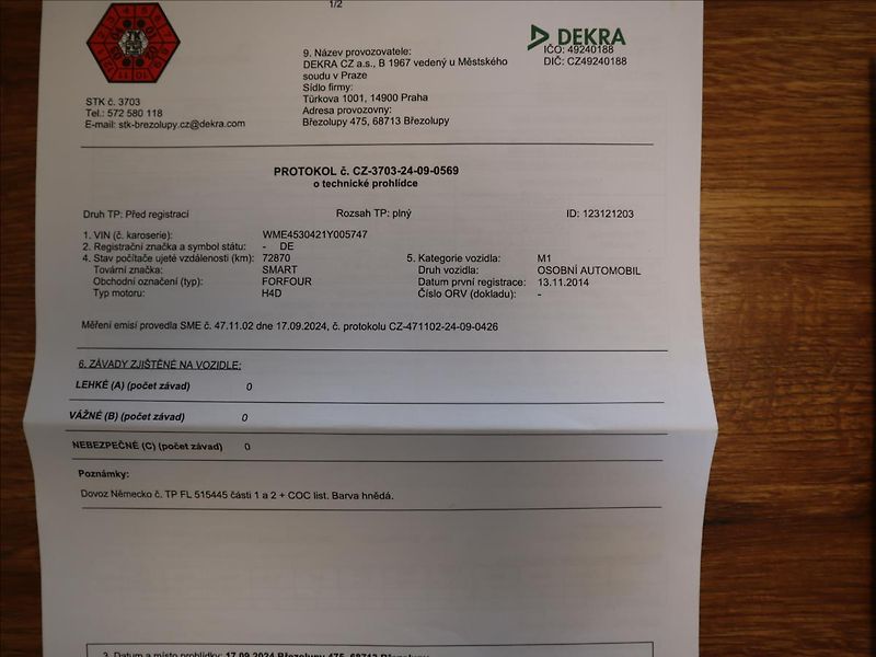 Smart Forfour 1,0 i Prime, kamera, navi, 2 s - fotka 28 z 31