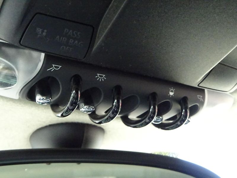 Mini One 1.6 72kW SERVIS POLOKŮŽE - fotka 18 z 26