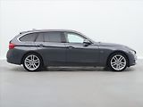 BMW Řada 3 2,0 320d xDrive 140kW Sport - náhled 8