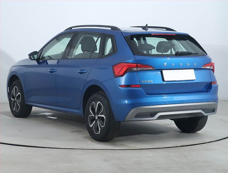 Škoda Kamiq (2022) 1.0 TSI, Serv.kniha, Tempomat - fotka 4 z 19