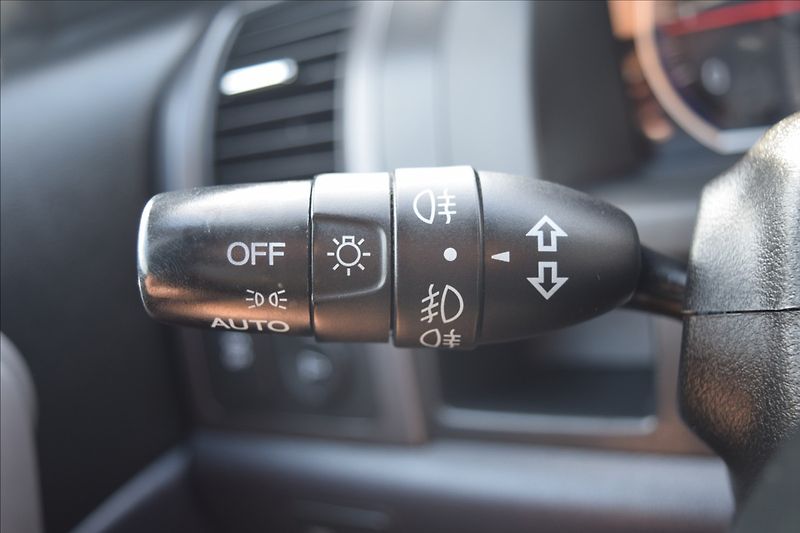 Honda CR-V 2,0 I 110KW 4X4 REZERVACE - fotka 41 z 51