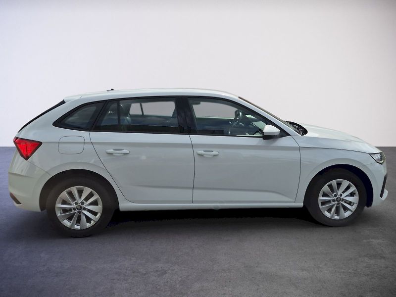 Škoda Scala (2025) Selection 1.0TSi 85kW 6°manuál - fotka 9 z 27