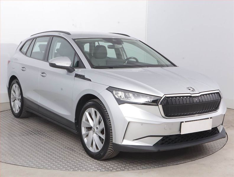 Škoda Enyaq (2021) Suite 60 (62 kWh), SoH 92% - fotka 1 z 18